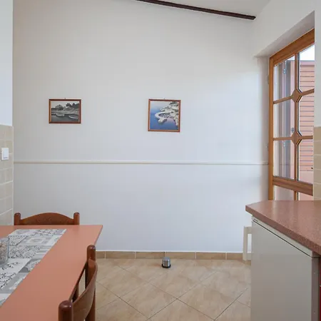 438b Apartamento